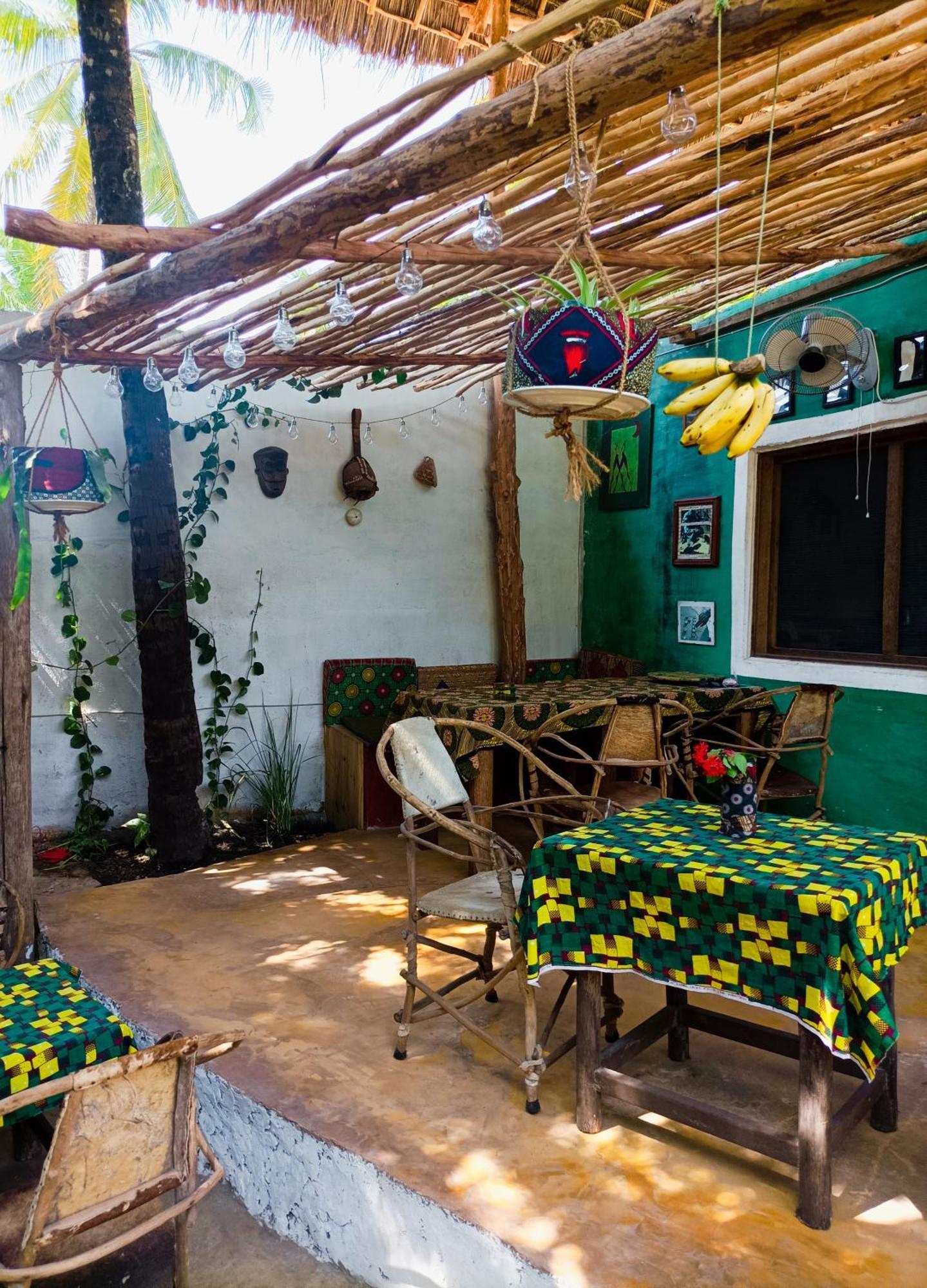 Mamarasta Bed & Breakfast Bwejuu Dış mekan fotoğraf